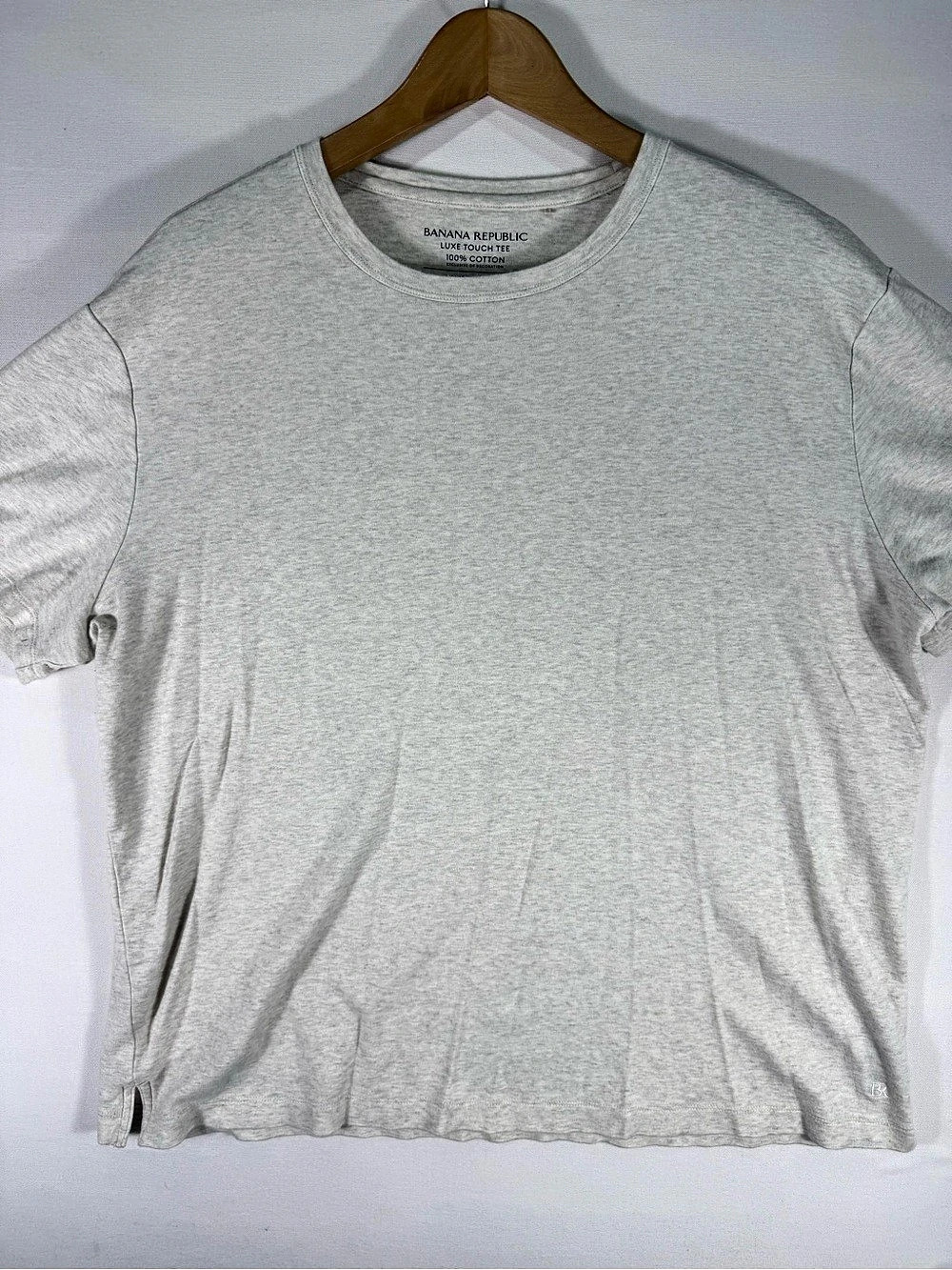 Banana Republic Luxe Touch Tee Short Sleeve Tee in Light Gray and Cream XL
